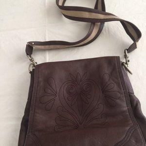 Gianni Bini Crossbody/Shoulder Leather Hobo Bag